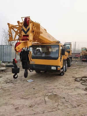 Chinese famous brand XCMG  25 Ton 30n TON  50 Ton 70 Ton 100 ton mobile truck crane for sale